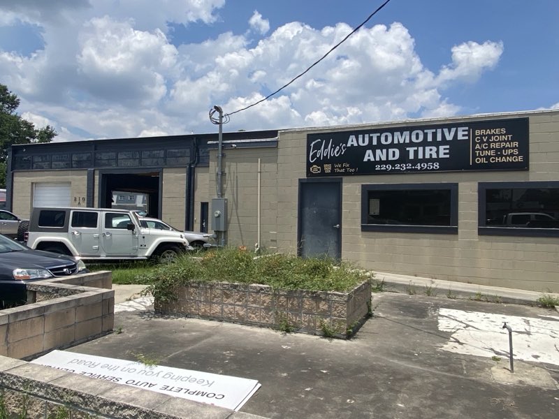 Eddie's Automotive and Tire Repair - shopfront